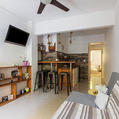 Comfy Apartment Close To Floisvos Beach Atene Esterno foto