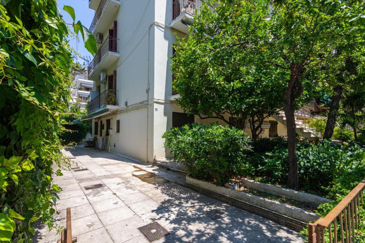 Comfy Apartment Close To Floisvos Beach Atene Esterno foto